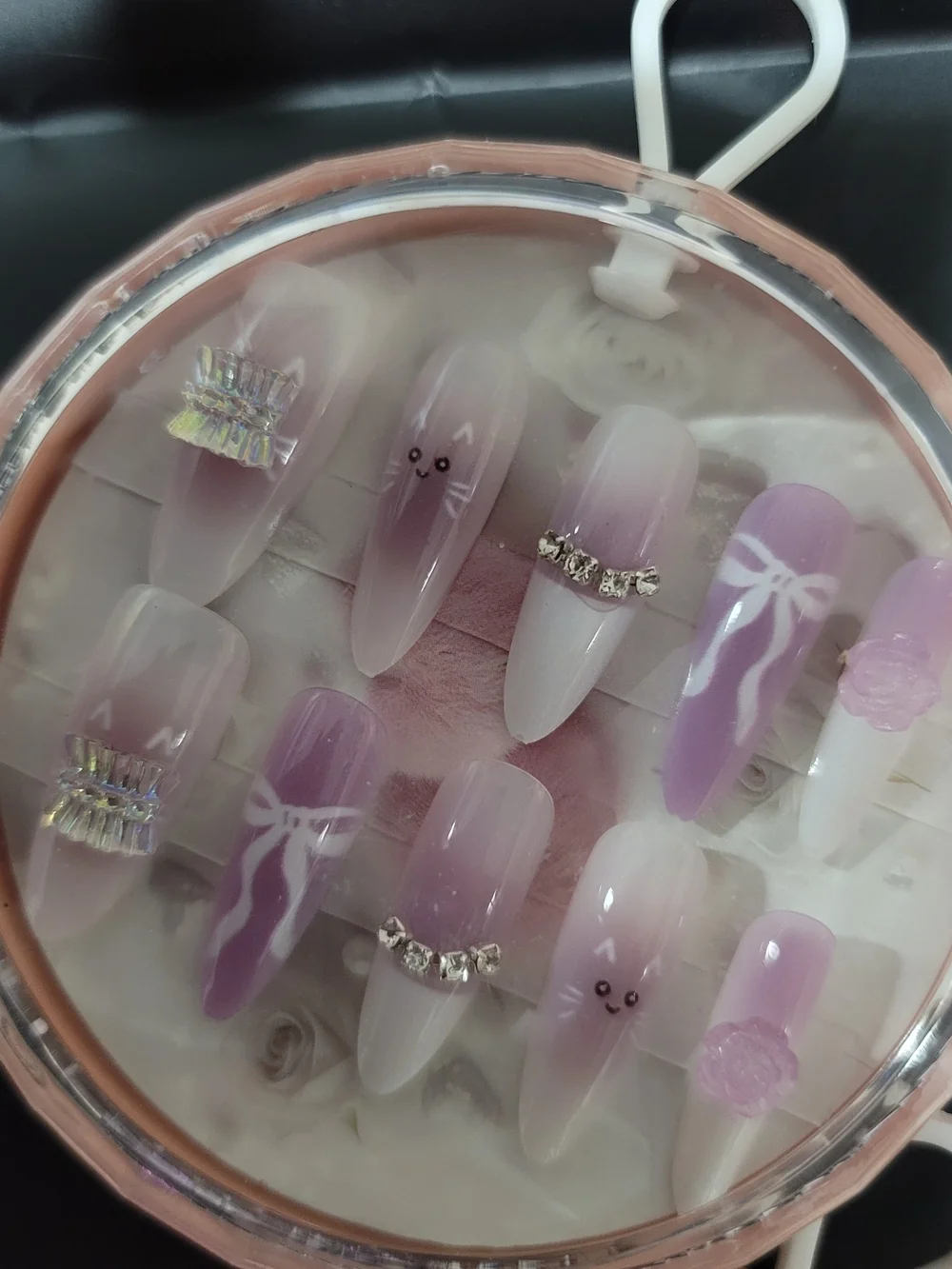 False Press-On Nail Set Of 6 Desings - Assorted Pastel Colors